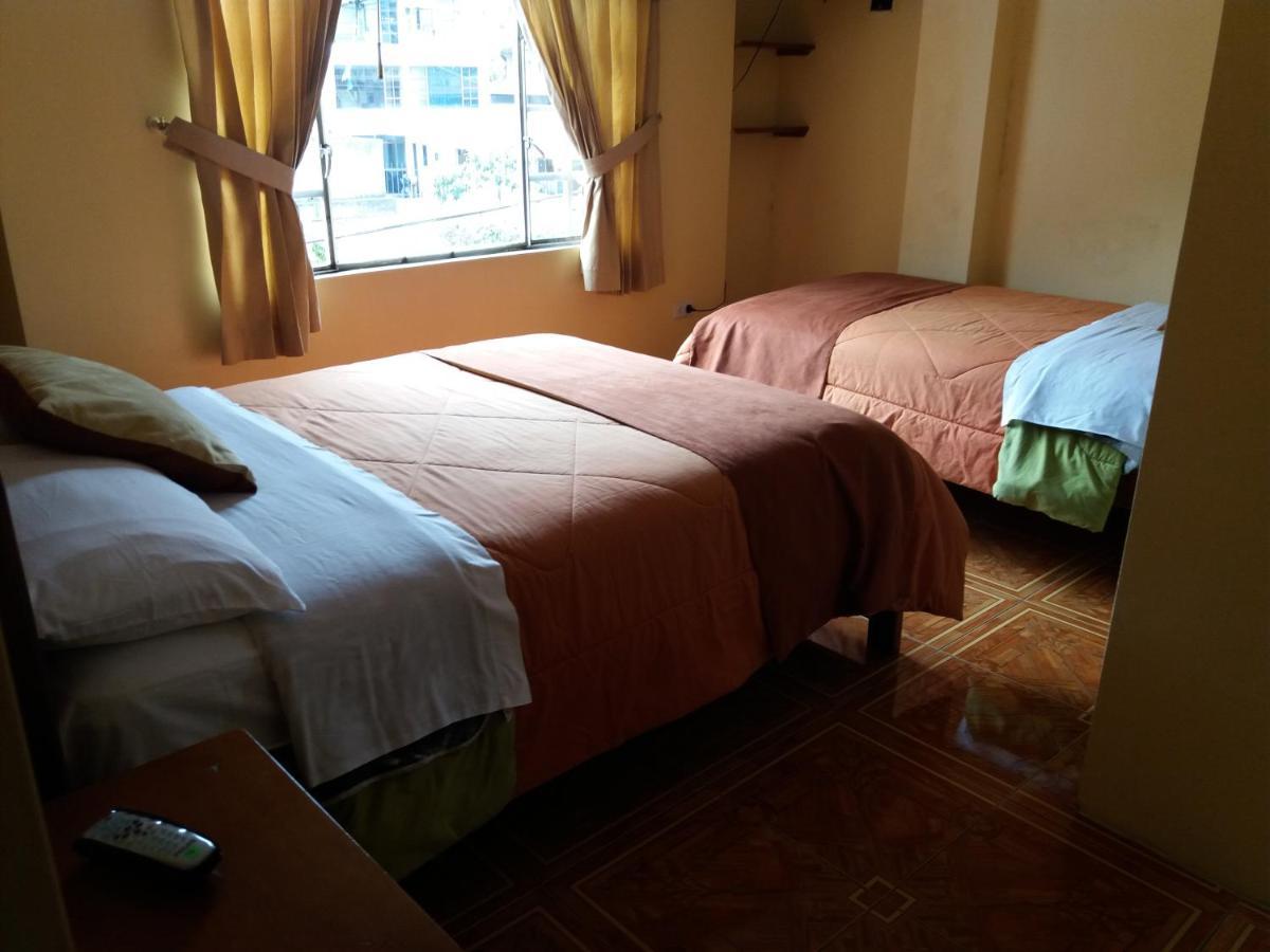 Hotel Amazonia Y Sol Banos  Luaran gambar