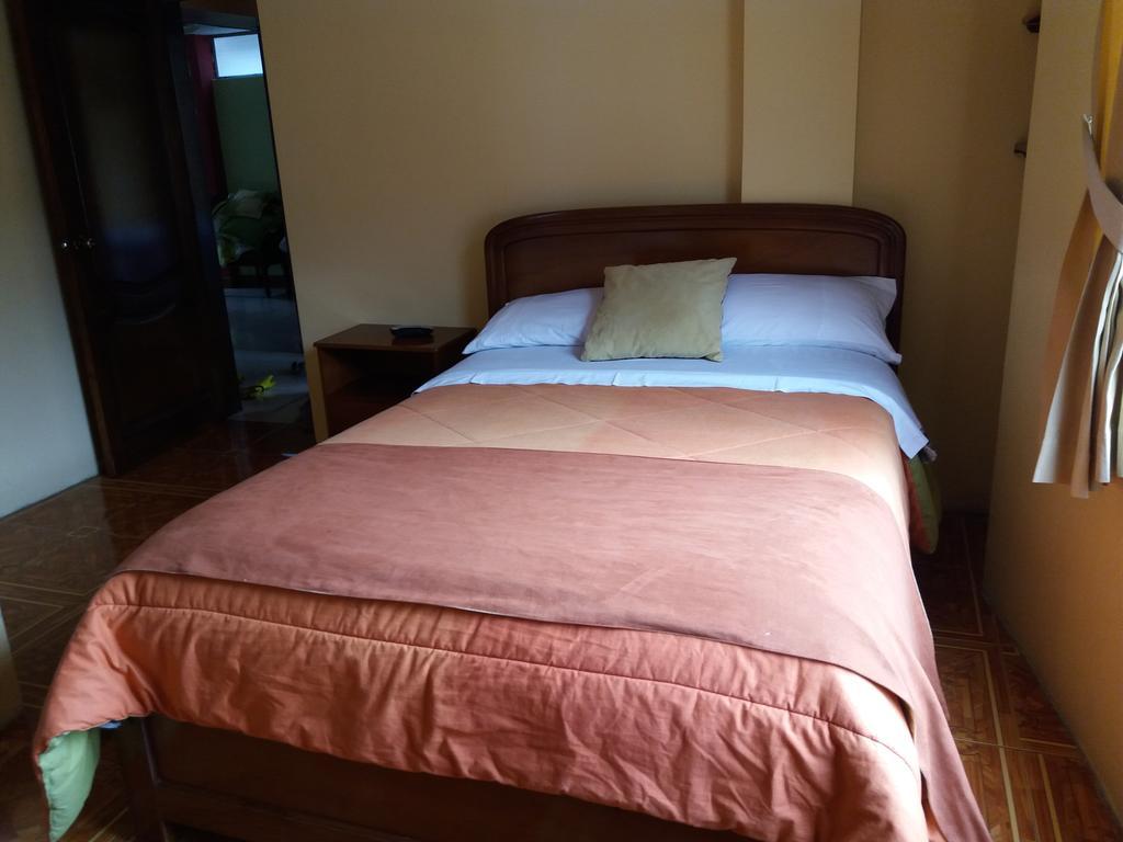 Hotel Amazonia Y Sol Banos  Luaran gambar