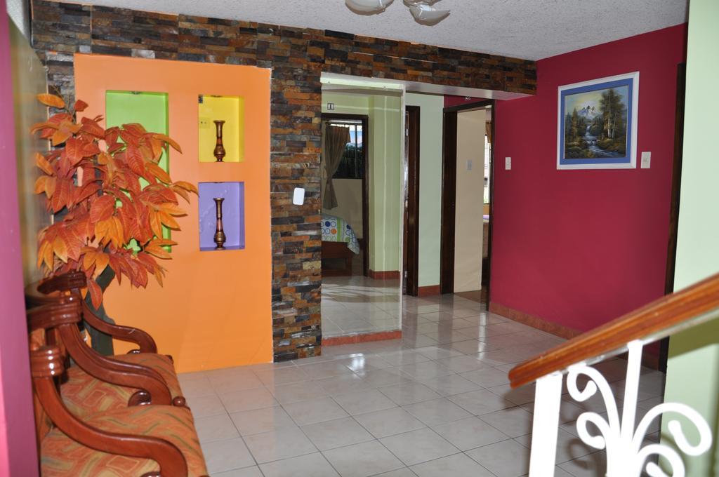 Hotel Amazonia Y Sol Banos  Luaran gambar