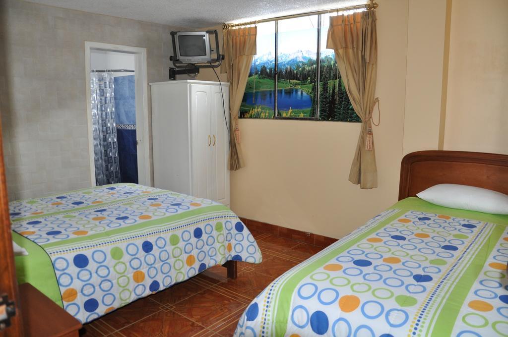 Hotel Amazonia Y Sol Banos  Luaran gambar