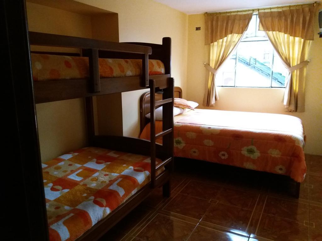 Hotel Amazonia Y Sol Banos  Luaran gambar